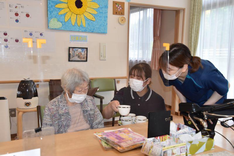 社会福祉法人日翔会　特別養護老人ホームゆずり葉